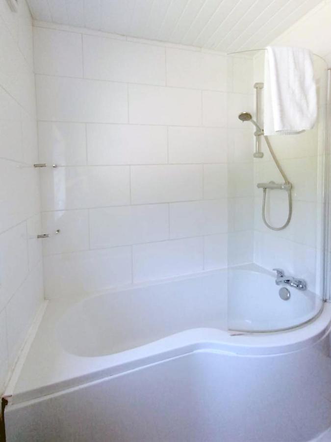 Cozy 4 Bedroom House In Smethwick With 4 Bathrooms Perfect For Contractors And Families Birmingham Extérieur photo